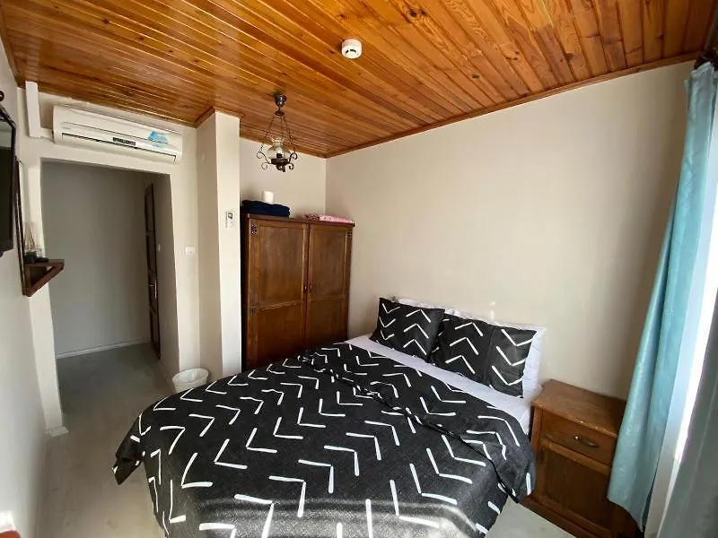 Kekik Alacati Otel Koyici Türkiye
